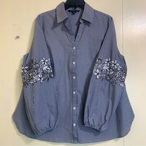 Zac & Rachel Women Black/White Embroidery Sleeve Button Down Shirt Top Size 1X.